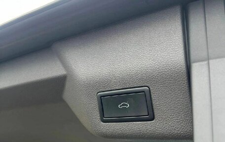 Volkswagen Multivan, 2023 год, 5 580 000 рублей, 21 фотография