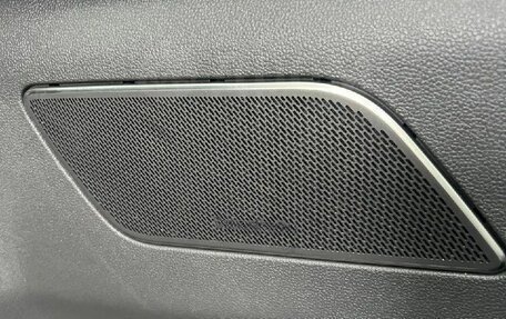 Volkswagen Multivan, 2023 год, 5 580 000 рублей, 20 фотография