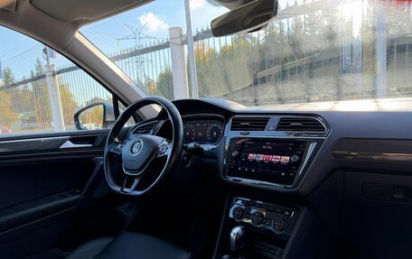 Volkswagen Tiguan II, 2019 год, 2 899 000 рублей, 9 фотография