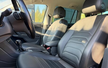 Volkswagen Tiguan II, 2019 год, 2 899 000 рублей, 17 фотография