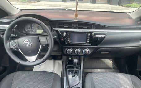 Toyota Corolla, 2014 год, 1 180 000 рублей, 8 фотография