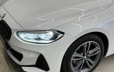 BMW 1 серия, 2022 год, 2 430 000 рублей, 11 фотография