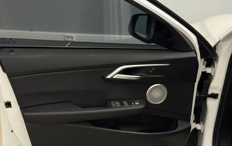 BMW 1 серия, 2022 год, 2 430 000 рублей, 15 фотография