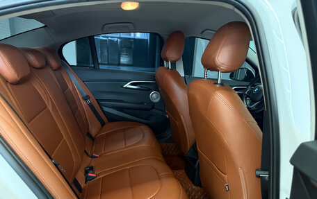 BMW 1 серия, 2022 год, 2 430 000 рублей, 21 фотография