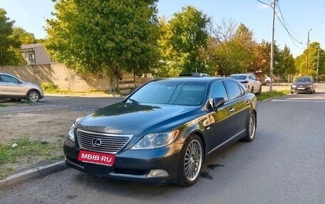 Lexus LS IV, 2007 год, 890 000 рублей, 1 фотография
