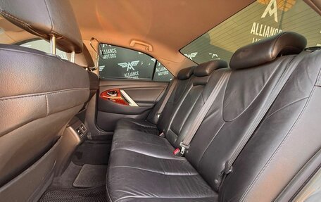 Toyota Camry, 2010 год, 1 100 000 рублей, 12 фотография