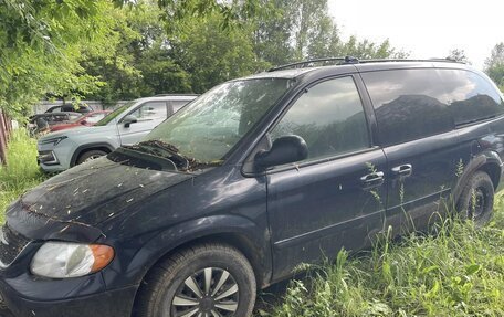 Chrysler Town & Country IV, 2001 год, 470 000 рублей, 2 фотография