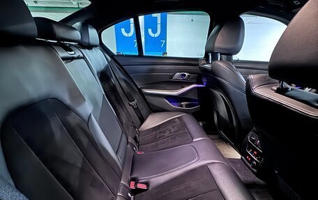 BMW 3 серия, 2019 год, 3 300 000 рублей, 13 фотография