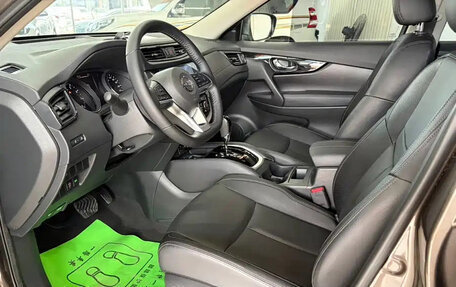 Nissan X-Trail, 2022 год, 2 300 000 рублей, 5 фотография