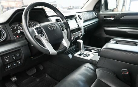 Toyota Tundra II, 2017 год, 5 249 900 рублей, 10 фотография
