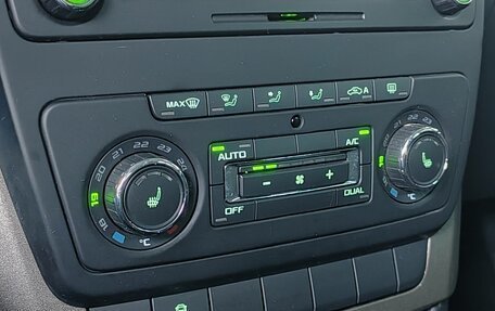Skoda Yeti I рестайлинг, 2014 год, 999 000 рублей, 12 фотография