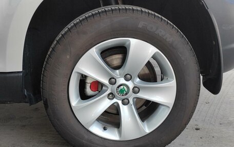 Skoda Yeti I рестайлинг, 2014 год, 999 000 рублей, 18 фотография