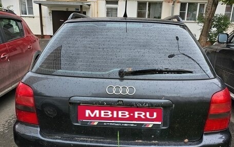 Audi A4, 1998 год, 300 000 рублей, 4 фотография