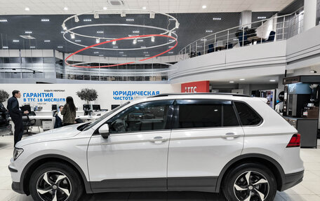 Volkswagen Tiguan II, 2019 год, 2 050 000 рублей, 10 фотография