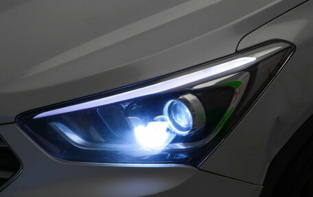 Hyundai Santa Fe III рестайлинг, 2017 год, 2 250 000 рублей, 30 фотография