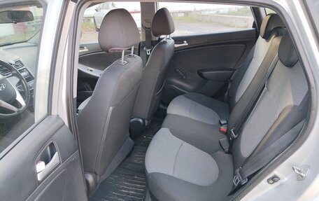 Hyundai Solaris II рестайлинг, 2012 год, 780 000 рублей, 7 фотография