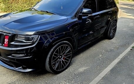 Jeep Grand Cherokee, 2013 год, 5 000 000 рублей, 21 фотография