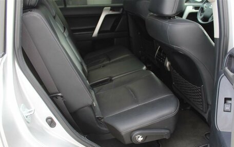 Toyota Land Cruiser Prado 150 рестайлинг 2, 2020 год, 5 750 000 рублей, 11 фотография