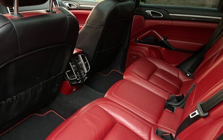 Porsche Cayenne III, 2016 год, 2 850 000 рублей, 30 фотография