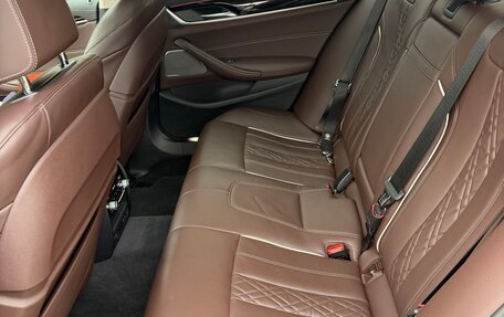 BMW 5 серия, 2021 год, 5 850 000 рублей, 8 фотография