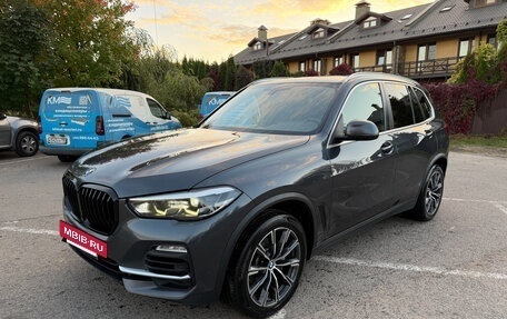 BMW X5, 2018 год, 6 300 000 рублей, 39 фотография