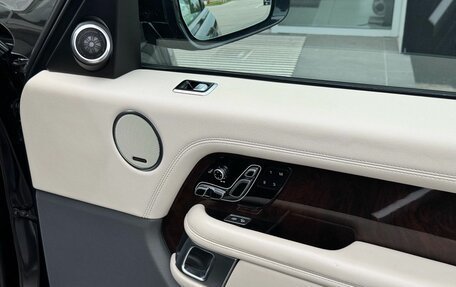 Land Rover Range Rover IV рестайлинг, 2020 год, 7 500 000 рублей, 28 фотография