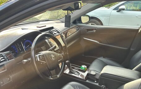 Toyota Camry, 2017 год, 1 940 000 рублей, 17 фотография