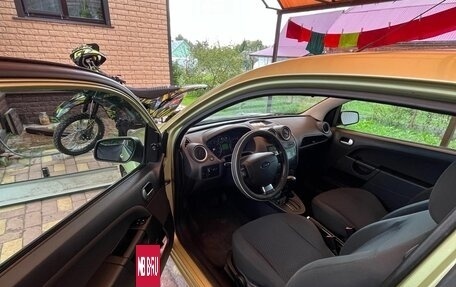 Ford Fiesta, 2007 год, 420 000 рублей, 3 фотография