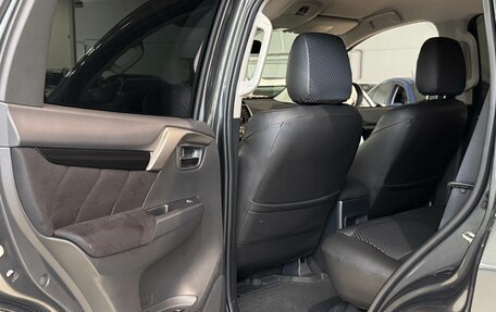 Mitsubishi Pajero Sport III рестайлинг, 2019 год, 2 900 000 рублей, 18 фотография