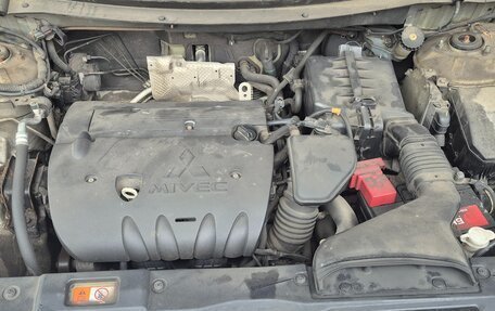 Mitsubishi Outlander III рестайлинг 3, 2014 год, 1 250 000 рублей, 14 фотография