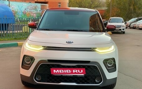 KIA Soul III, 2020 год, 1 850 000 рублей, 2 фотография