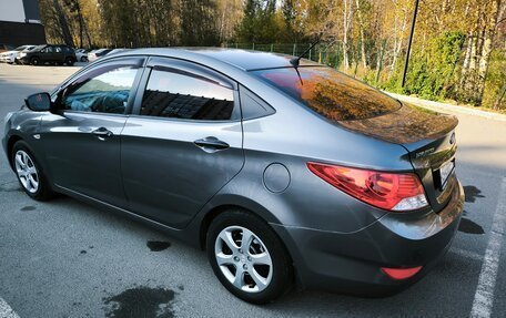 Hyundai Solaris II рестайлинг, 2011 год, 745 000 рублей, 3 фотография