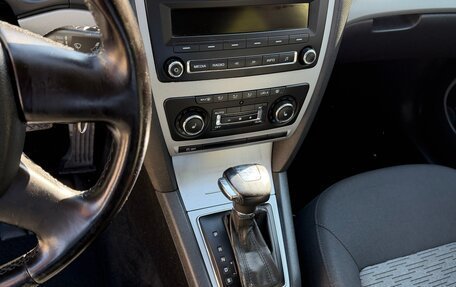 Skoda Octavia, 2012 год, 575 000 рублей, 10 фотография