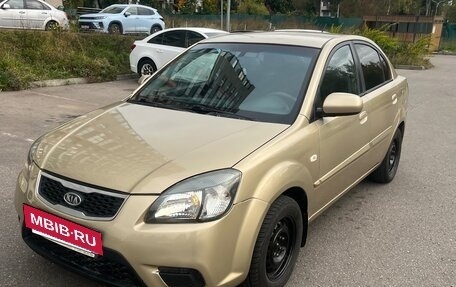 KIA Rio II, 2011 год, 550 000 рублей, 6 фотография