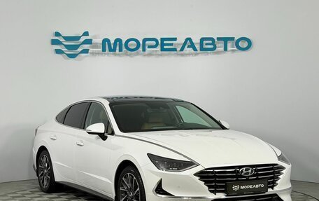 Hyundai Sonata VIII, 2020 год, 2 750 000 рублей, 3 фотография