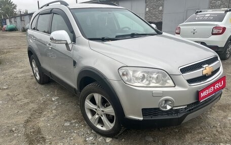Chevrolet Captiva I, 2008 год, 700 000 рублей, 1 фотография