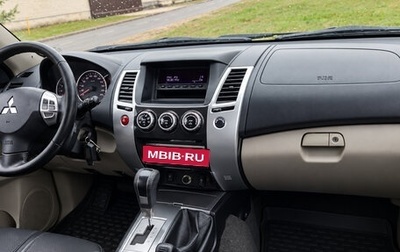 Mitsubishi Pajero Sport II рестайлинг, 2012 год, 1 550 000 рублей, 1 фотография