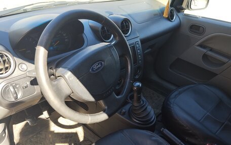 Ford Fiesta, 2002 год, 200 000 рублей, 6 фотография