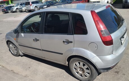Ford Fiesta, 2002 год, 200 000 рублей, 5 фотография