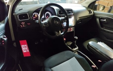 Volkswagen Polo VI (EU Market), 2011 год, 600 000 рублей, 7 фотография