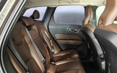 Volvo XC60 II, 2019 год, 3 400 000 рублей, 10 фотография