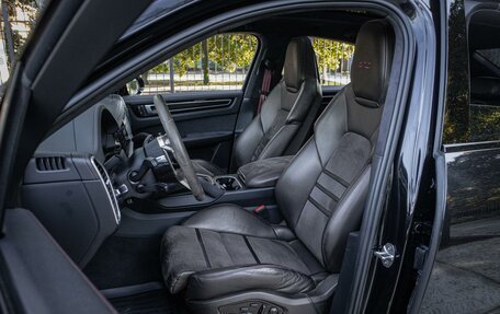 Porsche Cayenne III, 2021 год, 11 500 000 рублей, 14 фотография