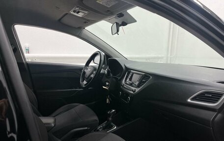 Hyundai Solaris II рестайлинг, 2019 год, 1 400 000 рублей, 9 фотография