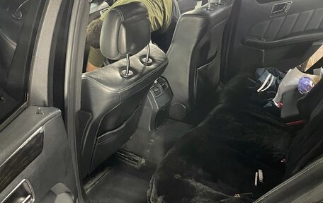 Mercedes-Benz E-Класс, 2015 год, 1 700 000 рублей, 8 фотография
