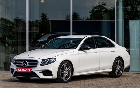 Mercedes-Benz E-Класс, 2019 год, 2 925 000 рублей, 1 фотография