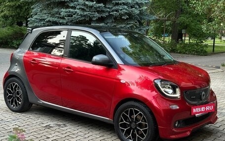 Smart Forfour II, 2018 год, 1 900 000 рублей, 8 фотография