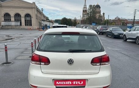 Volkswagen Golf VI, 2011 год, 650 000 рублей, 3 фотография