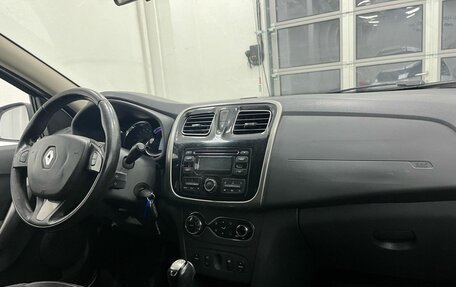 Renault Logan II, 2016 год, 675 000 рублей, 13 фотография
