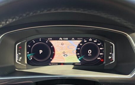 Volkswagen Tiguan II, 2021 год, 3 700 000 рублей, 7 фотография