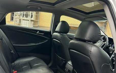 Hyundai Sonata VI, 2011 год, 1 220 000 рублей, 9 фотография